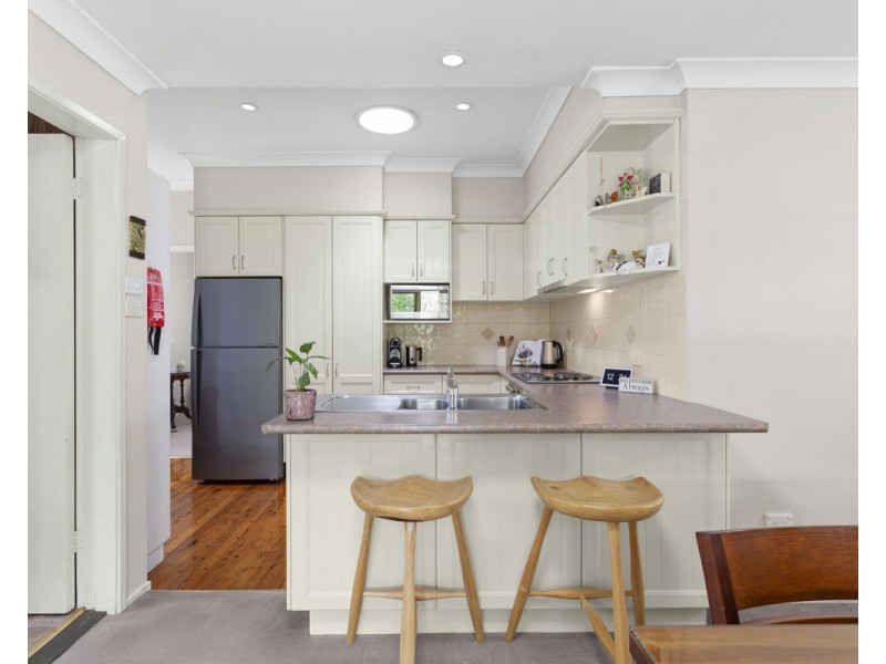 3 Tilba Place, Woodpark NSW 2164