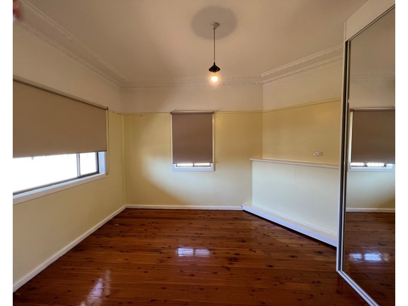 2 Derby St, Merrylands NSW 2160