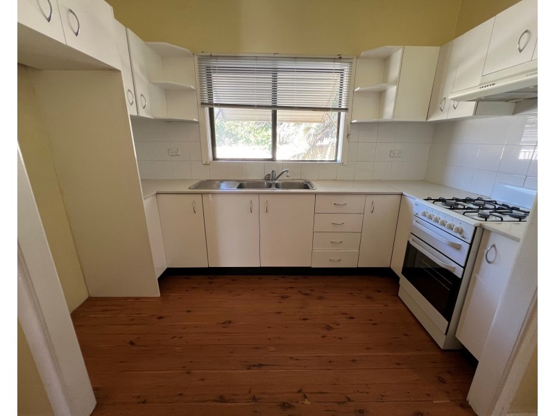 2 Derby St, Merrylands NSW 2160