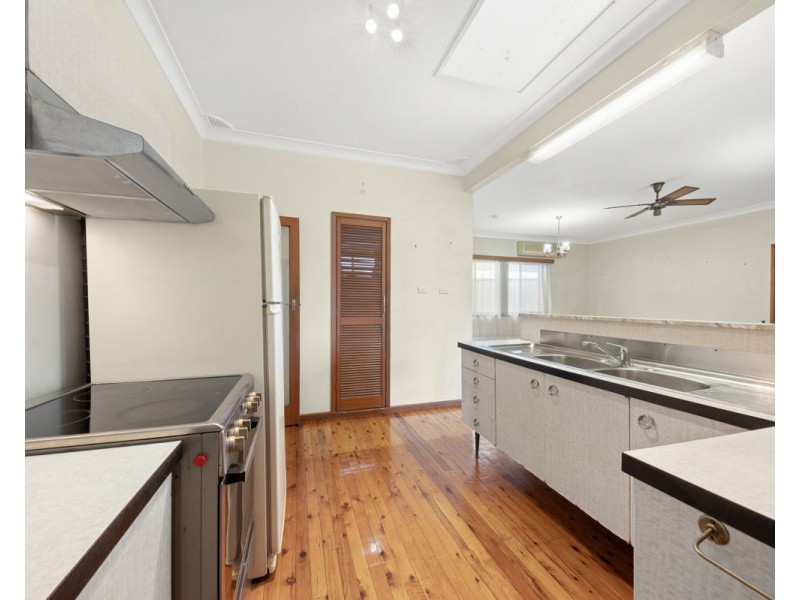 12 Fairmount Street, Merrylands NSW 2160