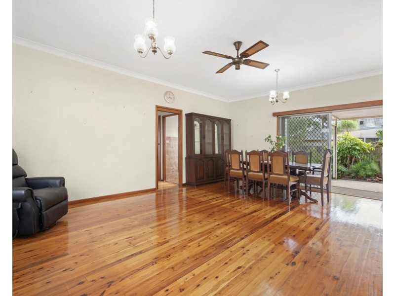 12 Fairmount Street, Merrylands NSW 2160