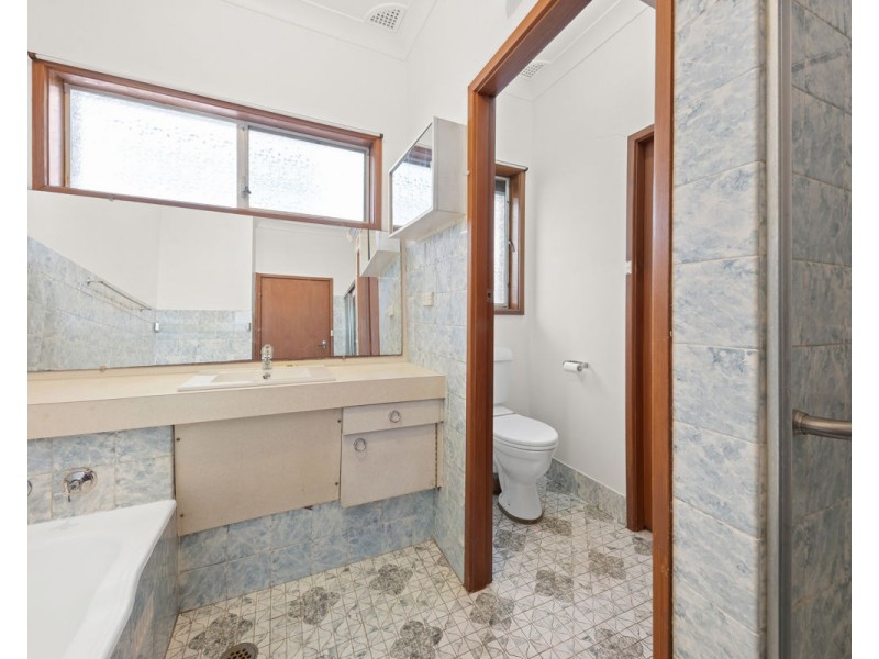 12 Fairmount Street, Merrylands NSW 2160