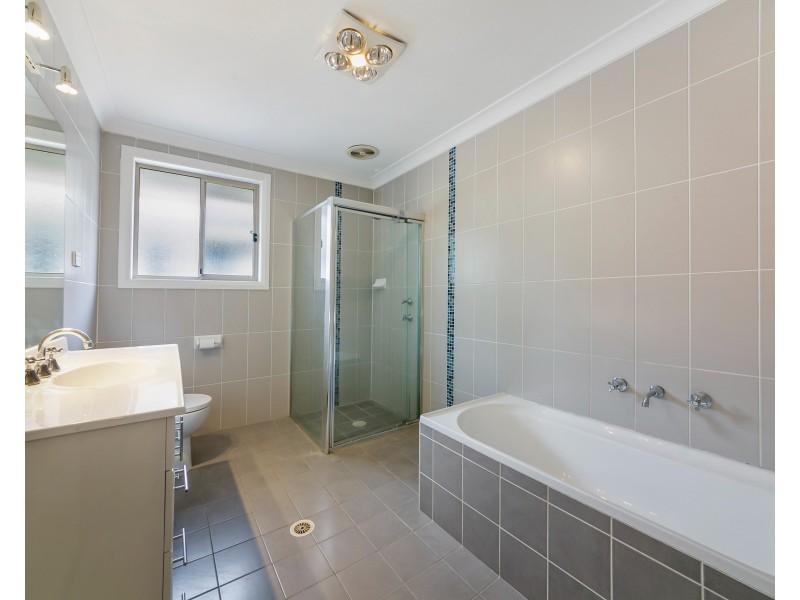 41 Edward Dr, Pemulwuy NSW 2145