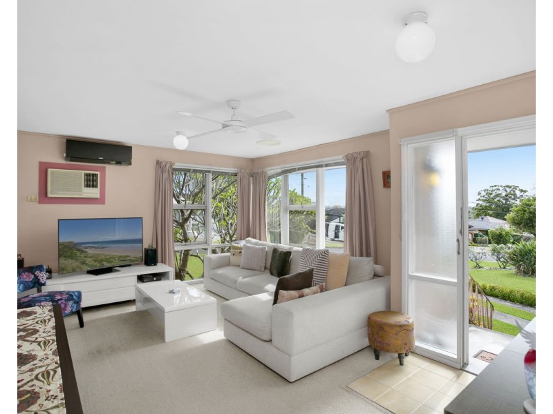 15 Crystal Street, Greystanes NSW 2145