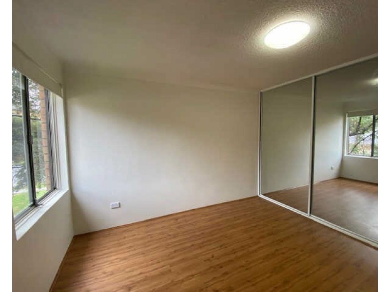 9/26 Neil St, Merrylands NSW 2160