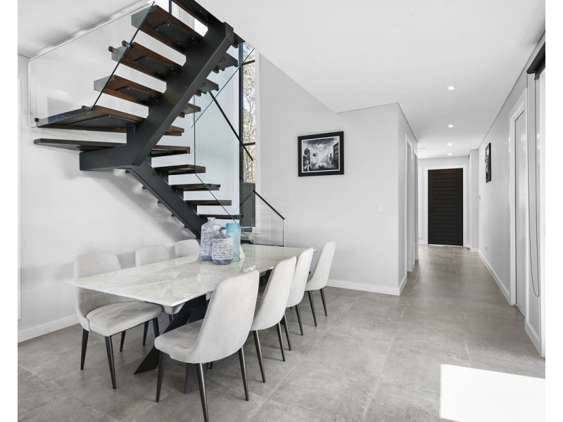 22a Macquarie Road, Greystanes NSW 2145