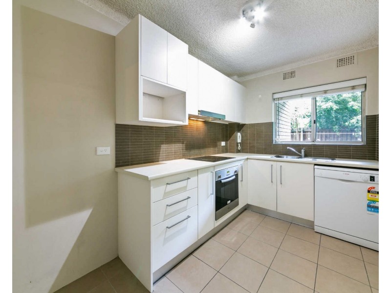 2/26 Oxford St, Merrylands NSW 2160