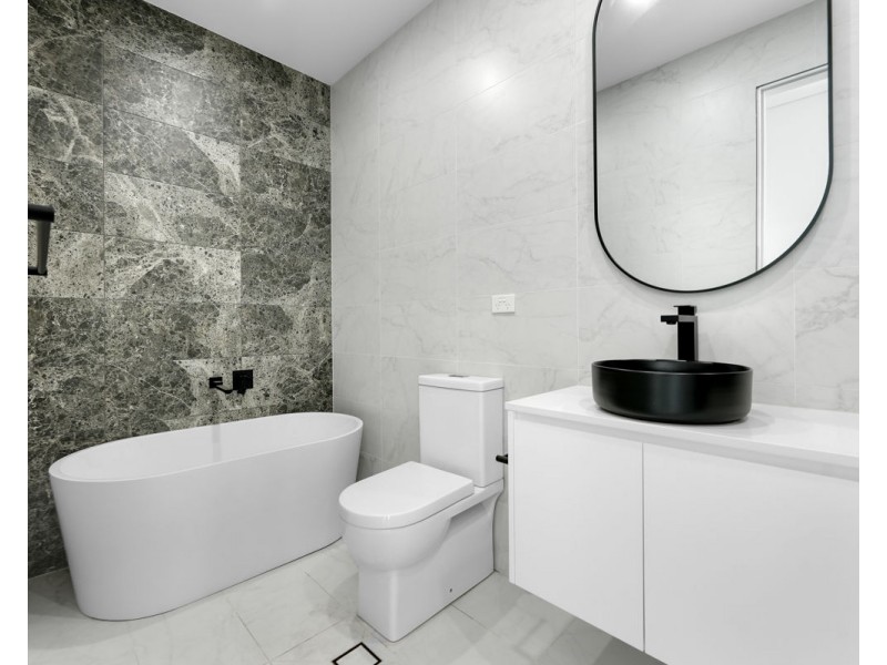 8a Camellia Street, Greystanes NSW 2145