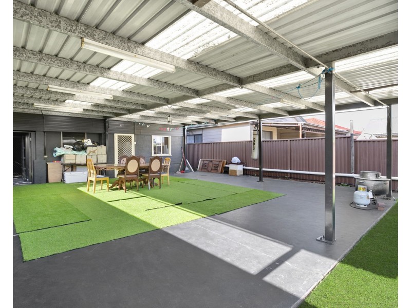 26 & 26a Donnelly Street, Guildford NSW 2161