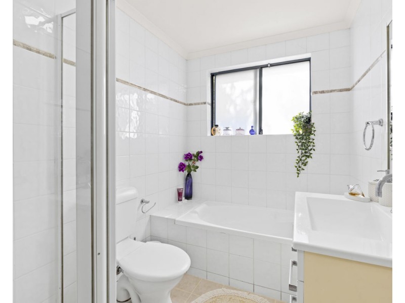 1/21-23 Sheffield Street, Merrylands NSW 2160