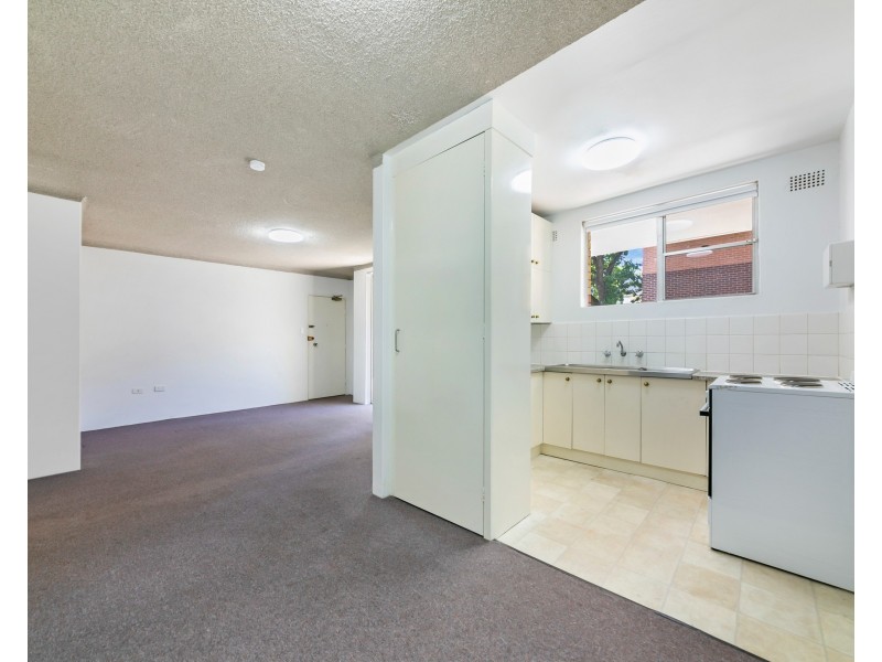 11/23 St Ann St, Merrylands NSW 2160