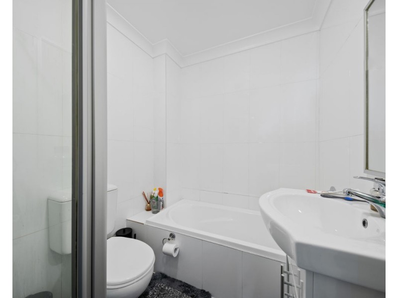 12/128-132 Woodville Road, Merrylands NSW 2160