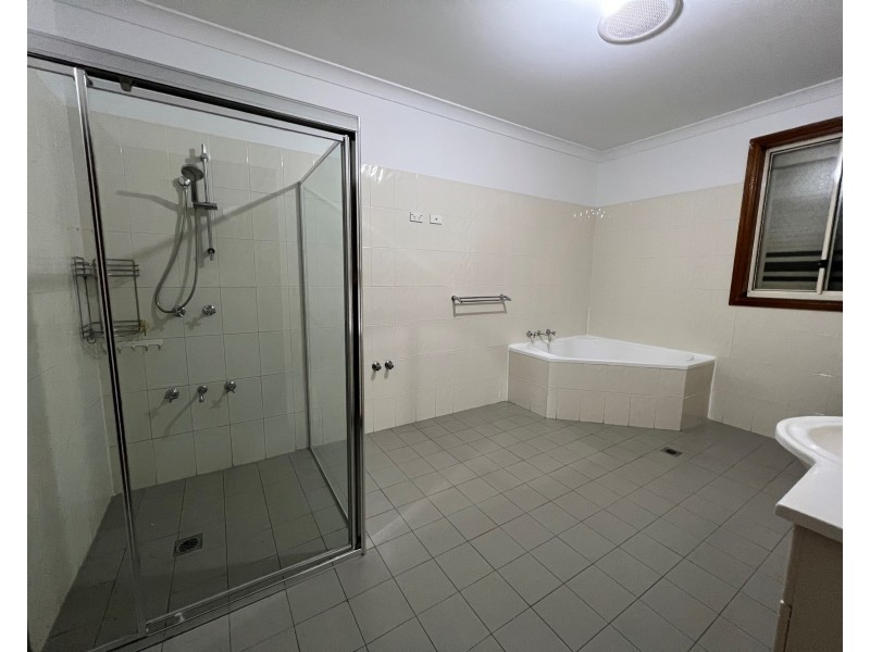 49 The Grove, Fairfield NSW 2165