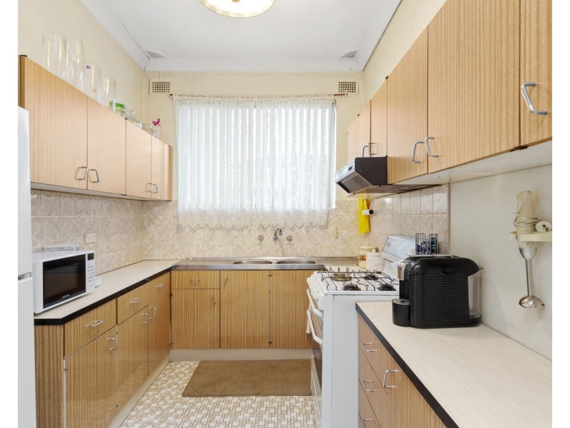 27 Price Street, Merrylands NSW 2160