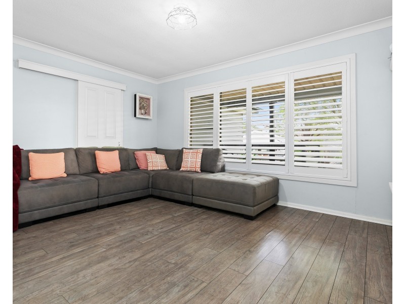 8 Hopman St, Greystanes NSW 2145