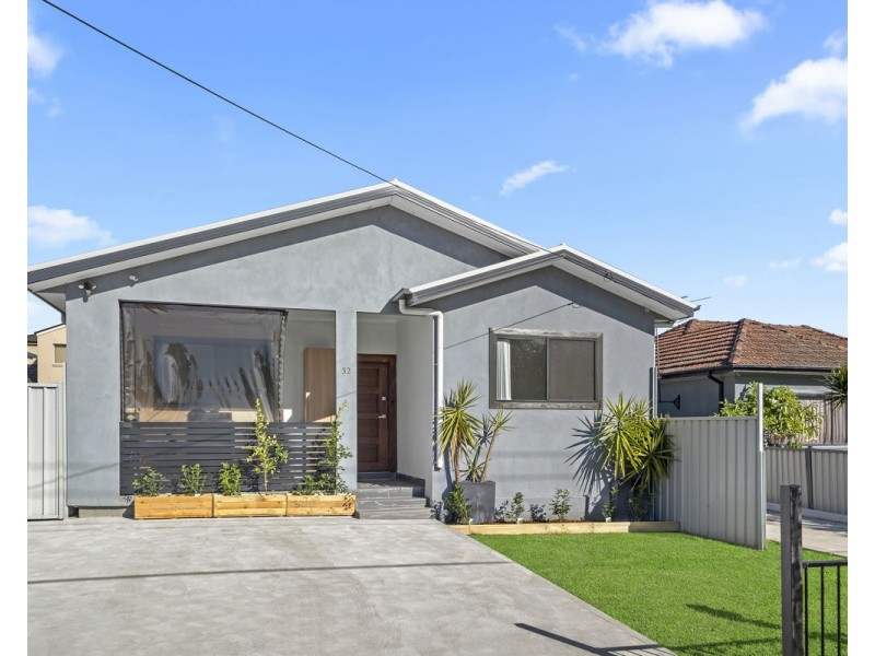 32 Lansdowne Street, Merrylands NSW 2160