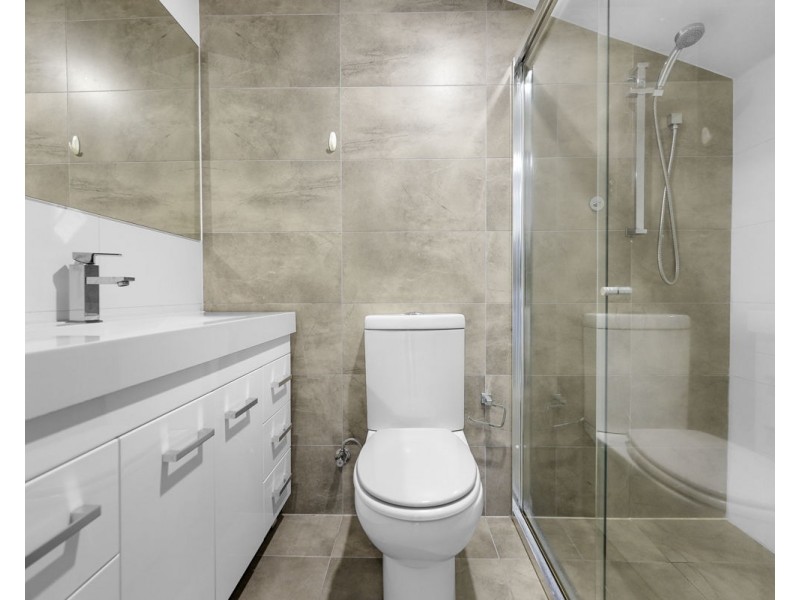 11/37-45 Brickworks Drive, Holroyd NSW 2142