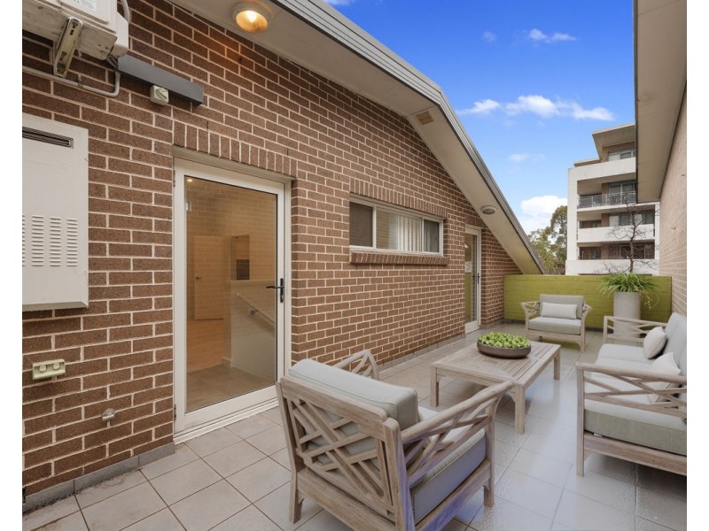 11/37-45 Brickworks Drive, Holroyd NSW 2142