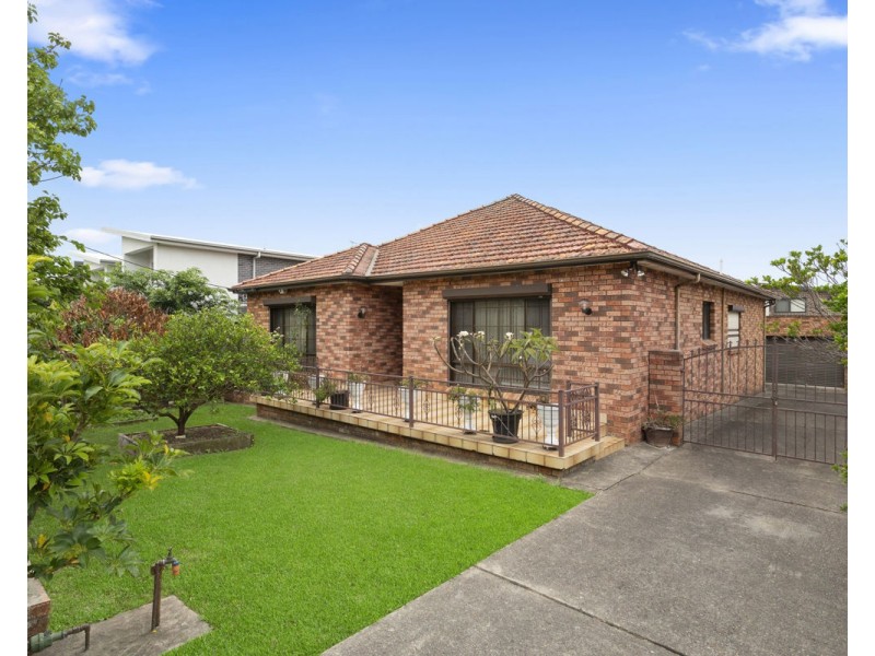 4 Rubina Street, Merrylands NSW 2160