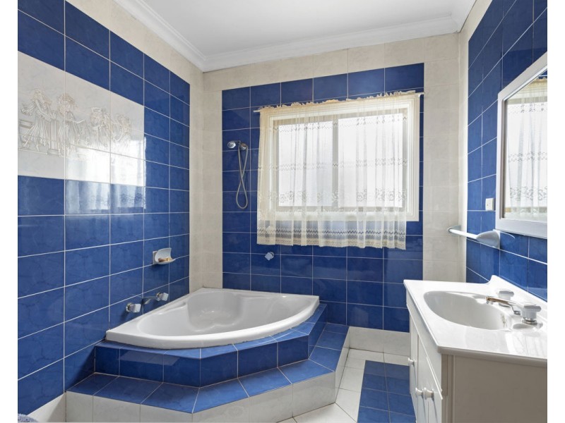 4 Rubina Street, Merrylands NSW 2160