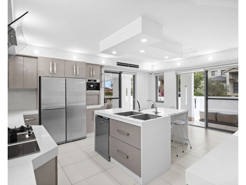 1 Hanbury Street, Greystanes NSW 2145