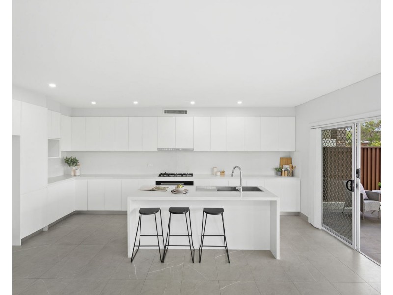 63 Ettalong Road, Greystanes NSW 2145