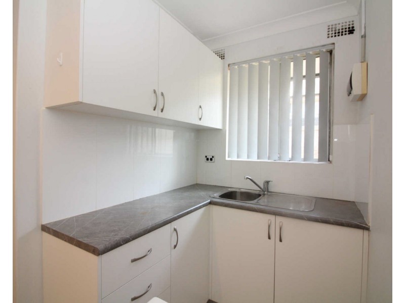 4/25 Addlestone Rd, Merrylands NSW 2160