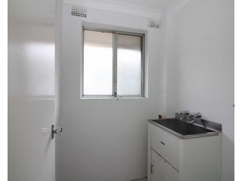 4/25 Addlestone Rd, Merrylands NSW 2160