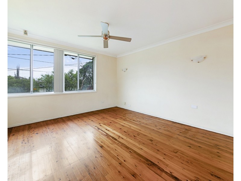 85 Roberta St, Greystanes NSW 2145