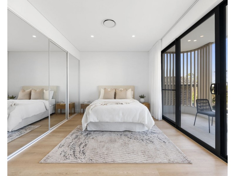 82 Bridge Road, Westmead NSW 2145