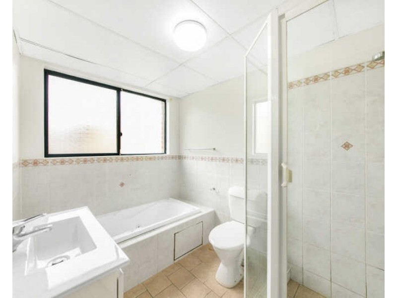 16/42 Treves St, Merrylands NSW 2160