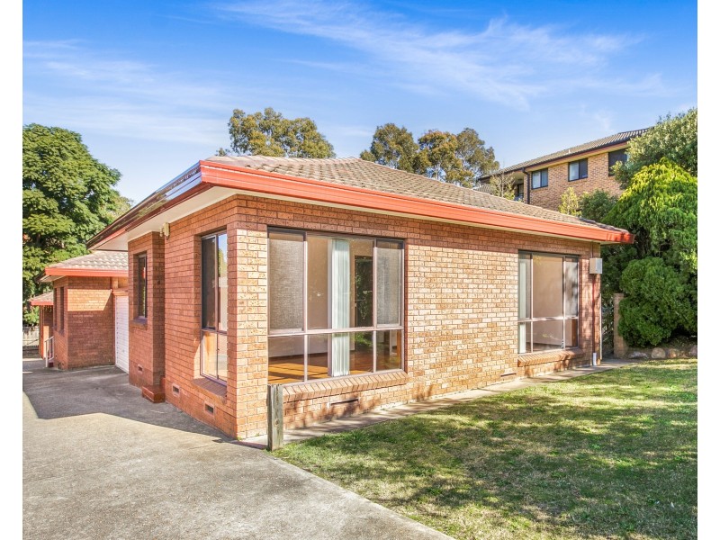 6/8 Todd St, Merrylands NSW 2160