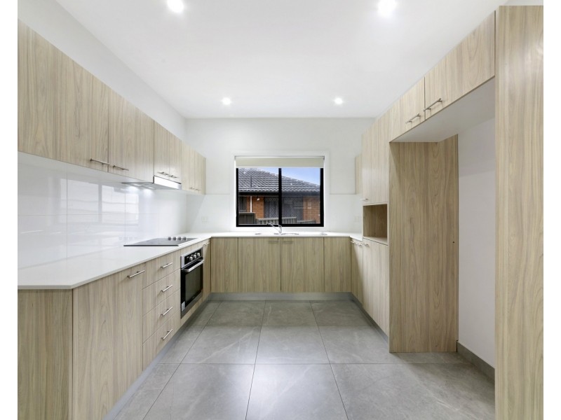 17A Nemesia St, Greystanes NSW 2145