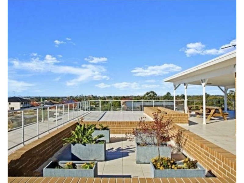 2/291-293 Woodville Road, Guildford NSW 2161