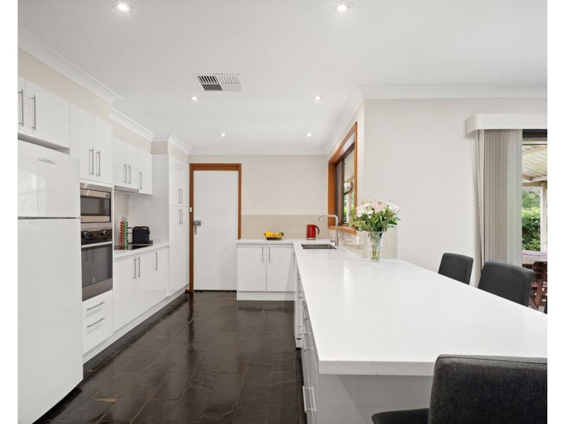27 Kurrajong Road, Greystanes NSW 2145