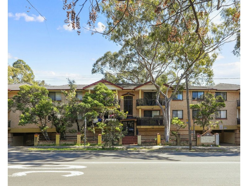 4/43-47 Newman Street, Merrylands NSW 2160