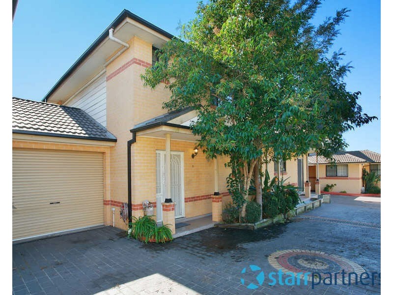 3/483 Woodville Rd, Guildford NSW 2161