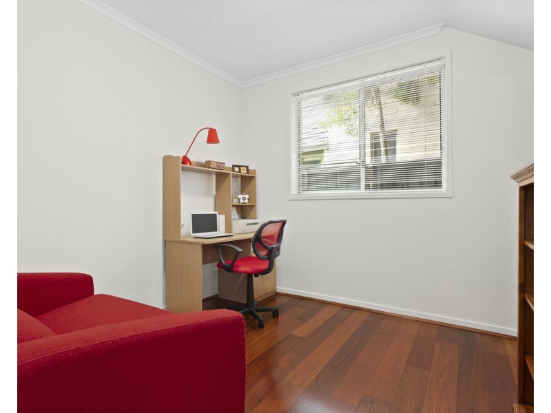 10 Kalua Lane, Pemulwuy NSW 2145