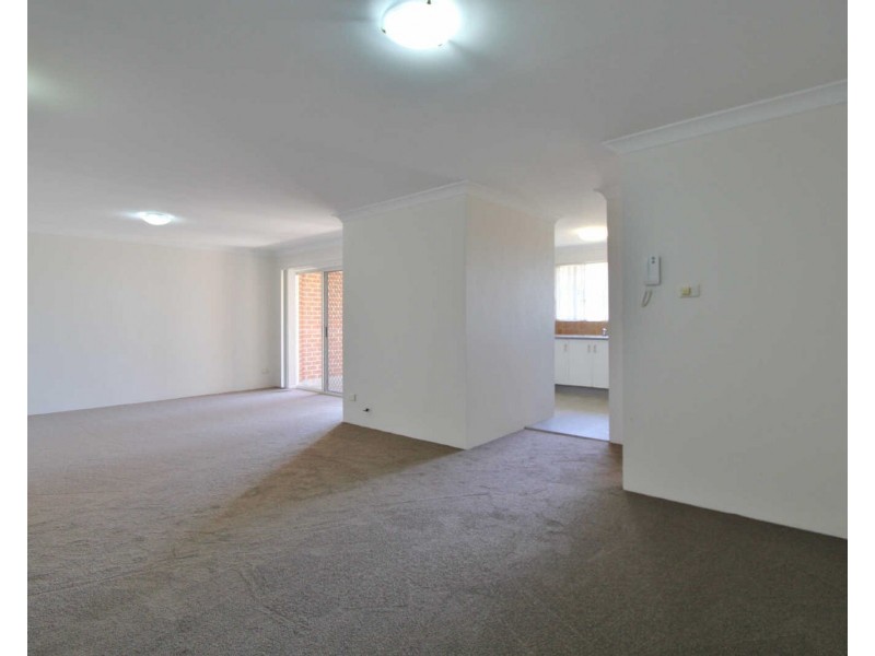 18/26 Sherwood Rd, Merrylands NSW 2160