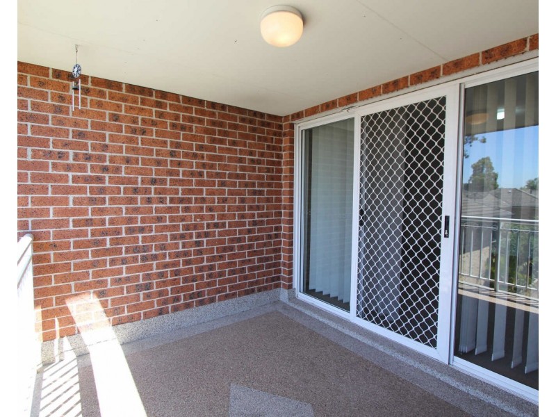 18/26 Sherwood Rd, Merrylands NSW 2160