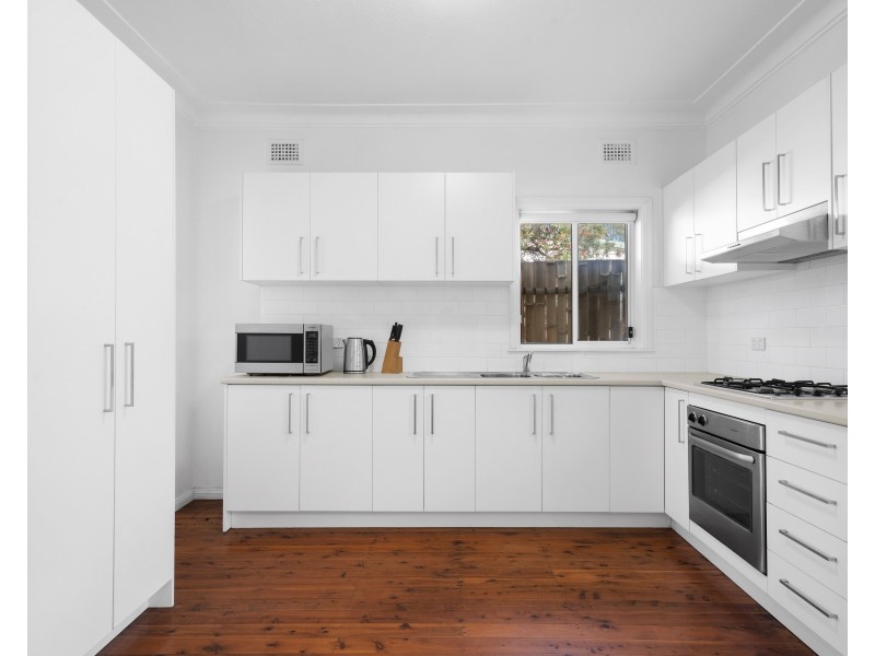 72 Paton St, Merrylands West NSW 2160