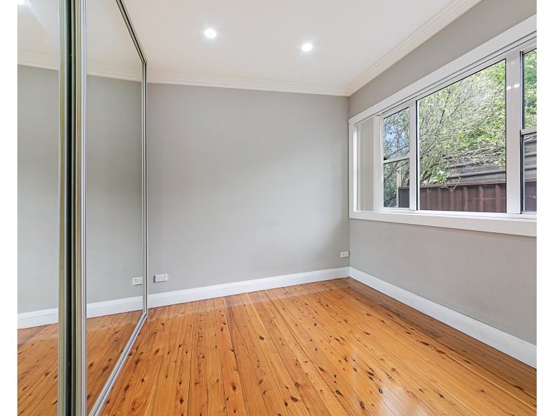 122A Fairfield Rd, Guildford NSW 2161