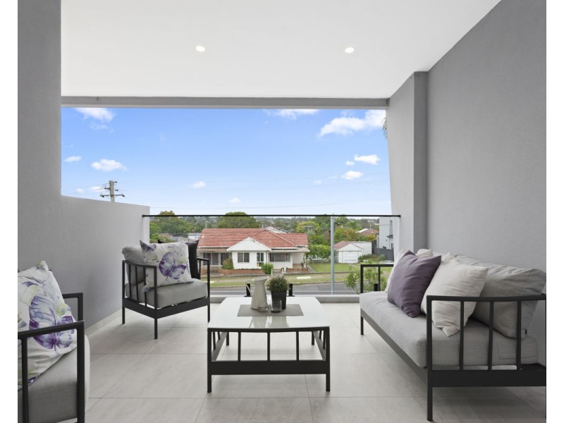 21a Frances Street, Merrylands NSW 2160