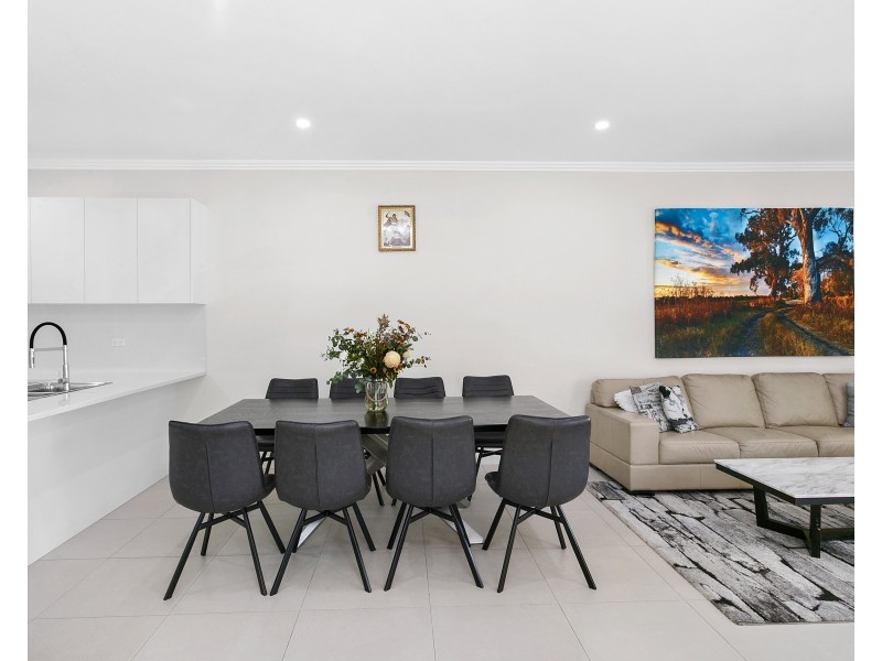 12 Mills St, Merrylands NSW 2160