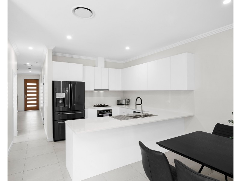 12 Mills St, Merrylands NSW 2160