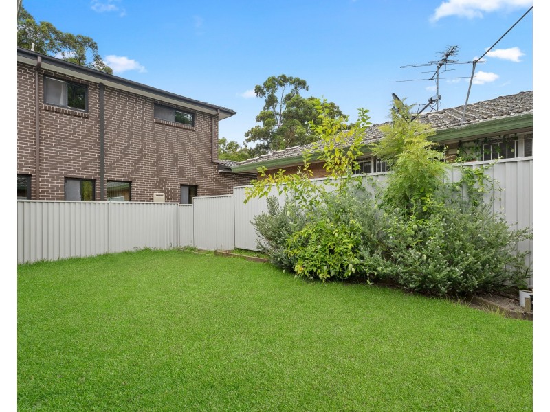 125 Fowler Rd, Merrylands West NSW 2160