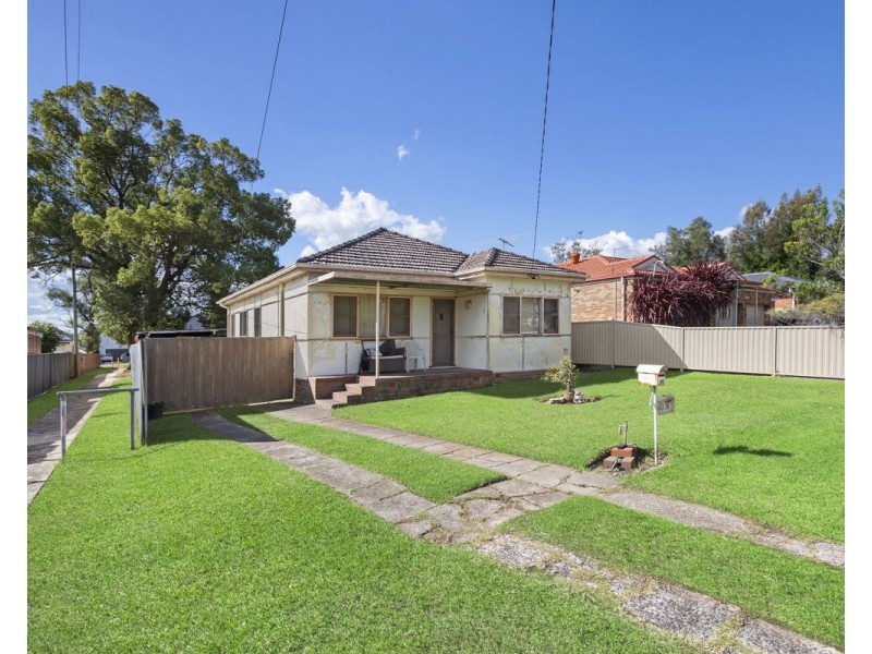 28 Highland Street, Guildford NSW 2161