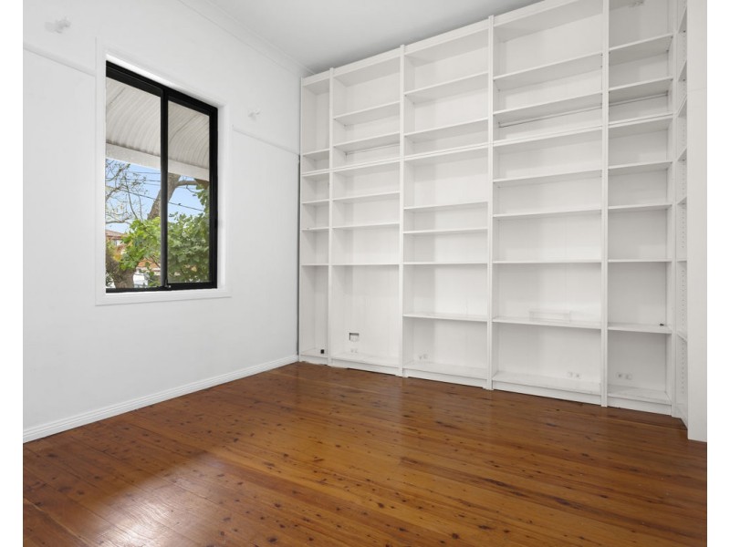 82 Farnell Street, Merrylands NSW 2160