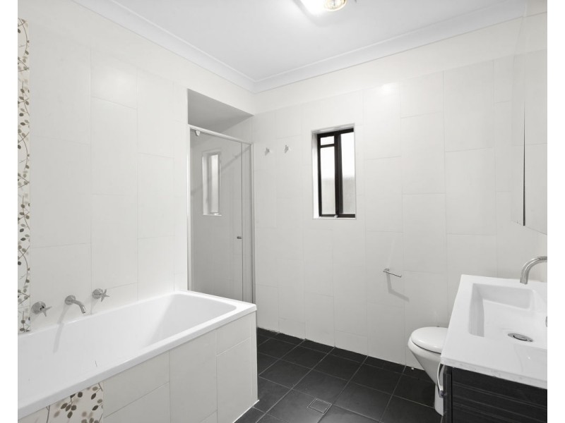 82 Farnell Street, Merrylands NSW 2160