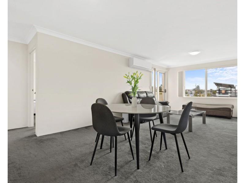 61/120 Driftway Drive, Pemulwuy NSW 2145